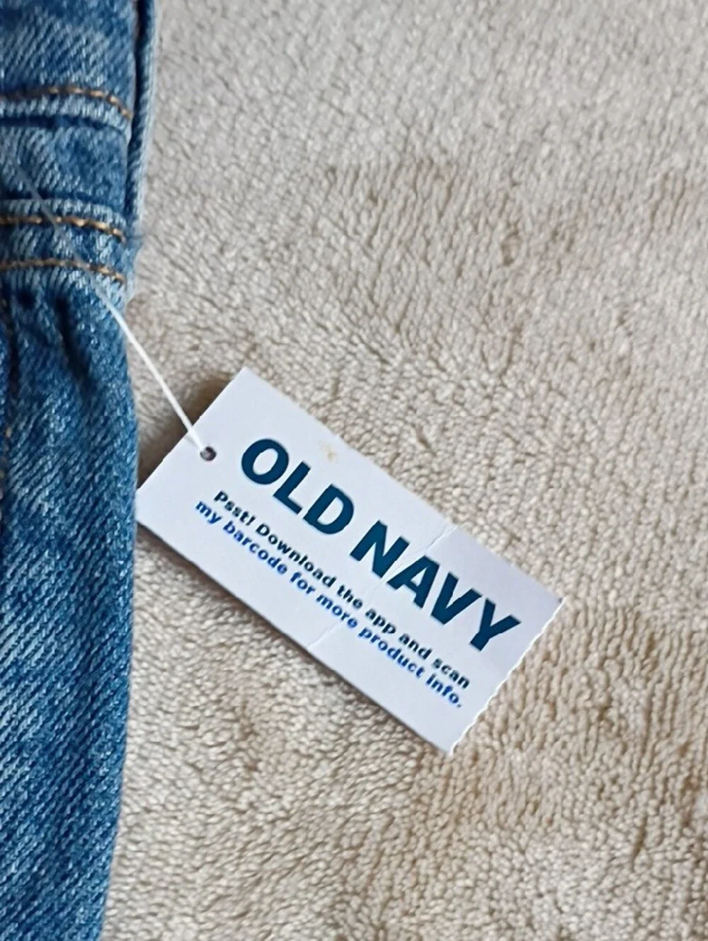 NWT Old Navy Kids  Medium Blue Straight-Leg Jeans